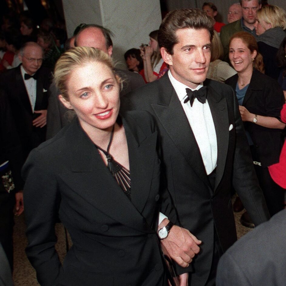 Zašto nas i dalje opsedaju tragične ljubavi Novi pogled na staru čežnju kroz priču John F. Kennedyja Jr. i Carolyn Bessette