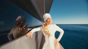 Cardi B Modna fantazija u spotu za “Imaginary Playerz”