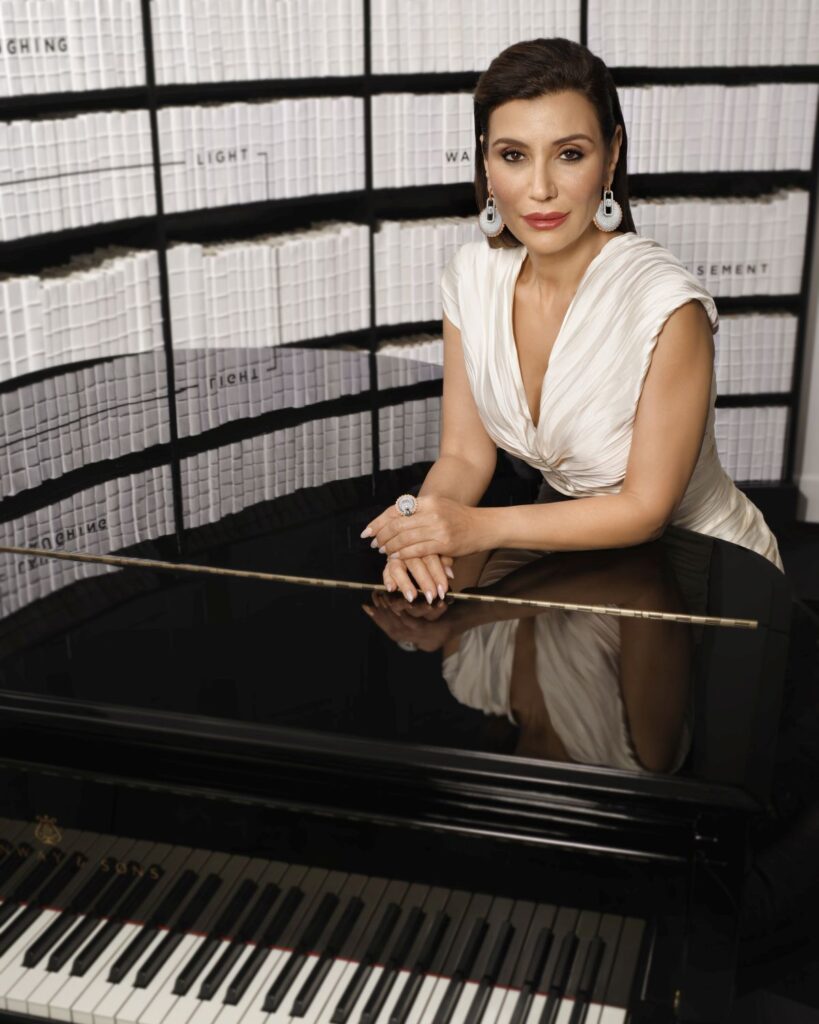 Maral Artinian: Queen of Diamonds