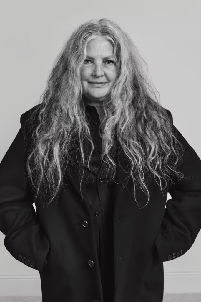 Sarah Burton potpisuje svoju prvu kampanju za GIVENCHY