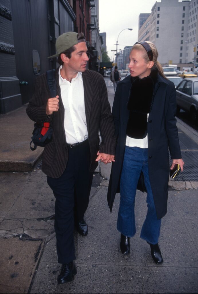 Stil Carolyn Bessette Kennedy: Lekcija iz suzdržane sofisticiranosti