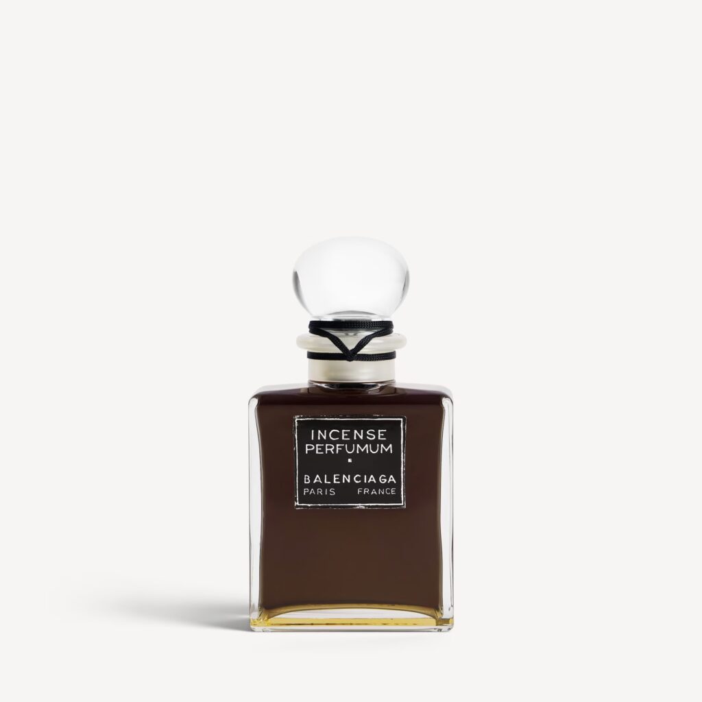 Balenciaga je predstavila čak 10 parfema odjednom
Balenciaga Incense Perfumum