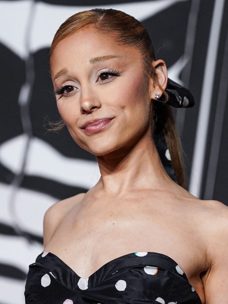 8 najboljih beauty izdanja sa dodele 2025 MTV Video Music Awards
ariana grande