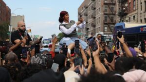 Cardi B najavljuje album Am I the Drama