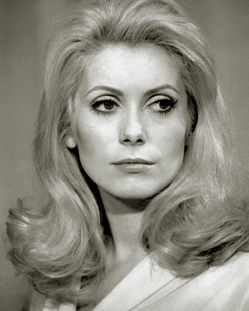 11 filmskih kostima koji su promenili modni narativ