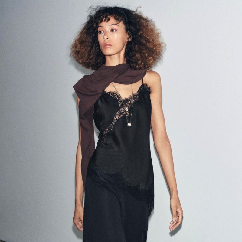 Nostalgični komad ponovo se vraća u naše garderobere ove jeseni