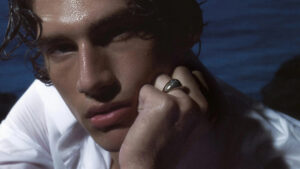 Giorgio Armani predstavlja prvu kolekciju muškog nakita