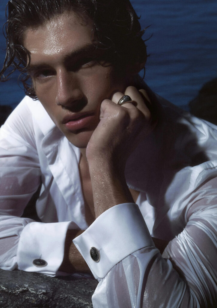 Giorgio Armani predstavlja prvu kolekciju muškog nakita