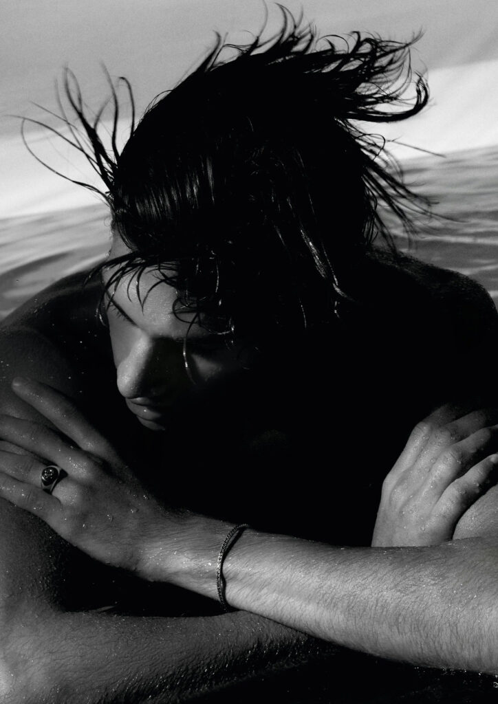 Giorgio Armani predstavlja prvu kolekciju muškog nakita