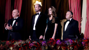 Kate Middleton oživela legendarni izgled princeze Diane