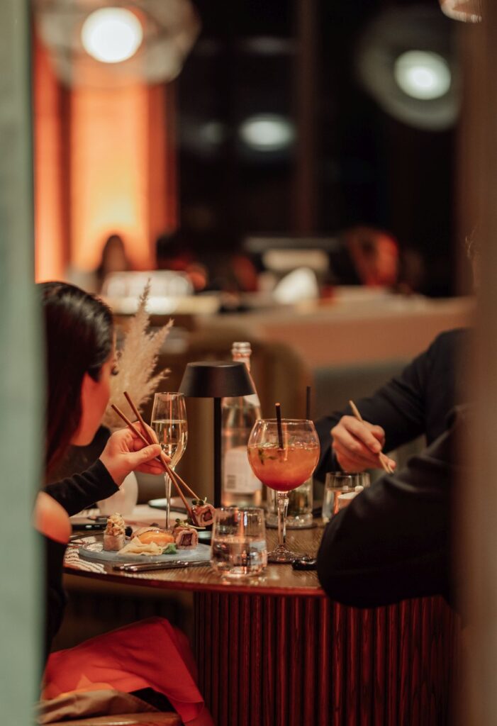 Praznična sezona u One&Only Portonovi: Elegancija i magija Boke
Pažljivo osmišljeni susreti, mirisi, ukusi i ambijenti koji ostavljaju trag u sećanju