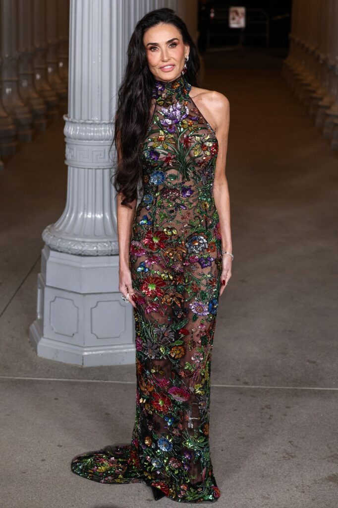 Poznati koji su zablistali na LACMA Gala 2025
Demi Moore nosi Gucci
