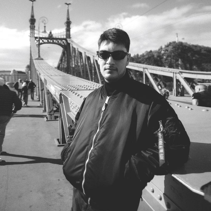 Harper’s BAZAAR Playlista: 10 pesama po izboru Spejs Noksija