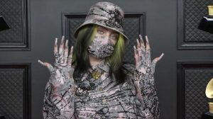 Billie Eilish i konstrukcija modnog autoriteta