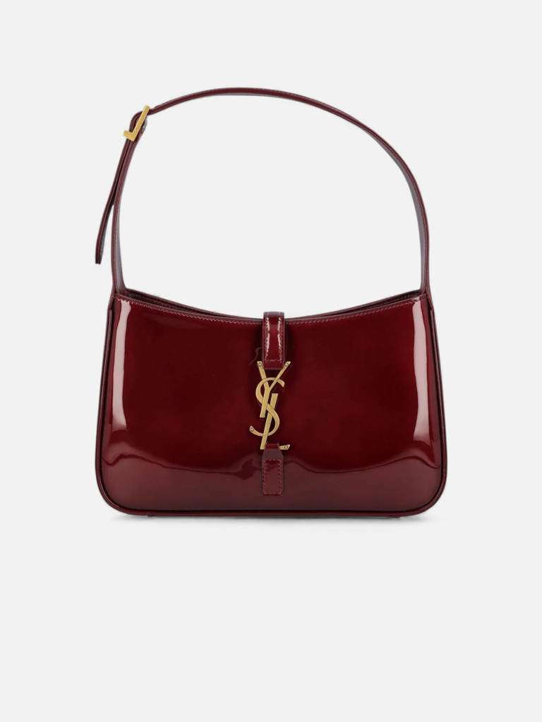 Burgundy torbe Nijansa sezone koja osvaja garderober