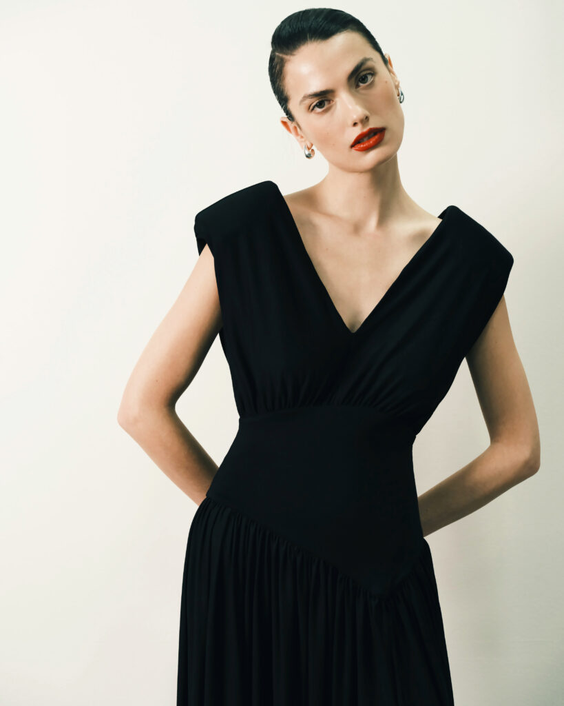 Unapologetic: Elegancija bez kompromisa