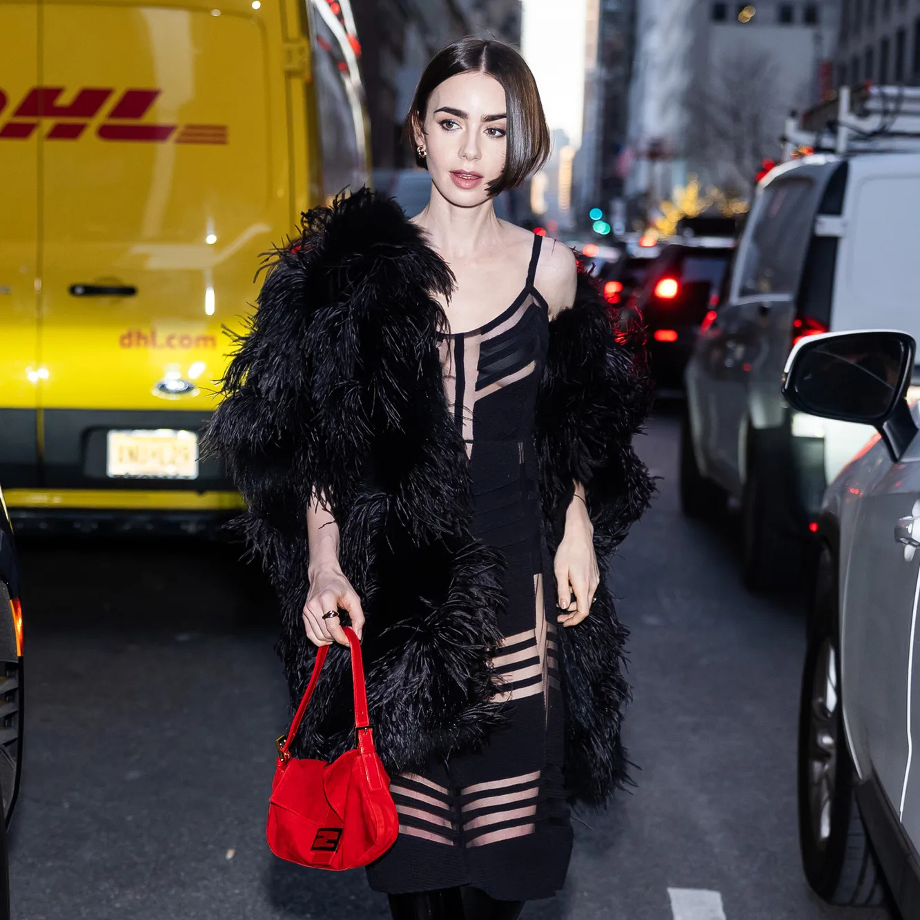 FENDI Baguette dobija „Emily in Paris“ interpretaciju