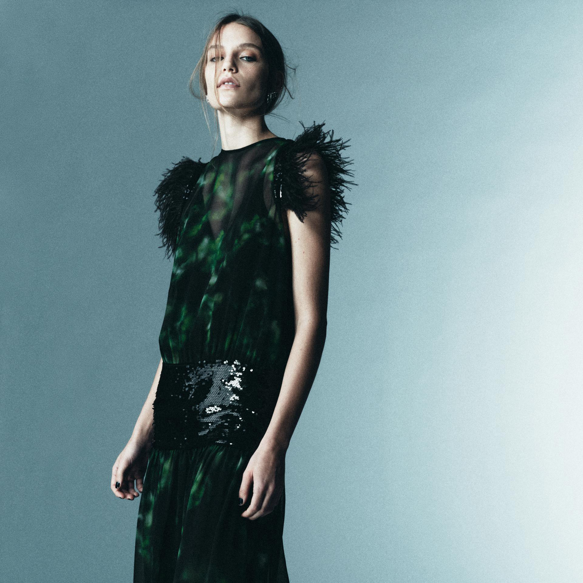 Najočekivanije sezonsko sniženje konačno počinje, a s njim dolazi i prilika da omiljene komade kupite po znatno nižim cenama.