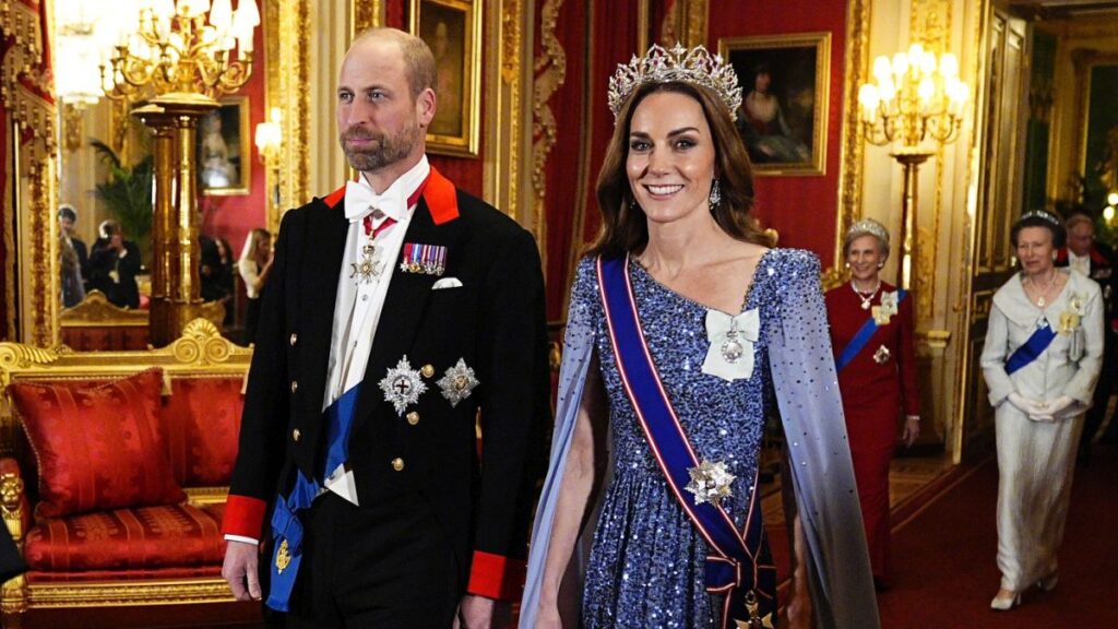 Kate Middleton je zablistala u Oriental Circlet tijari