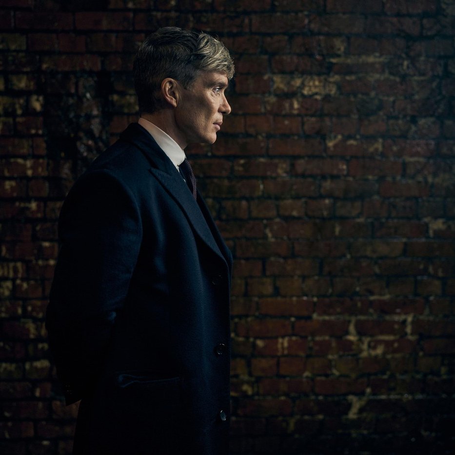 Netflix je zvanično objavio prvi tizer za film Peaky Blinders: The Immortal Man, čime se legendarni Tommy Shelby vraća na veliko platno.