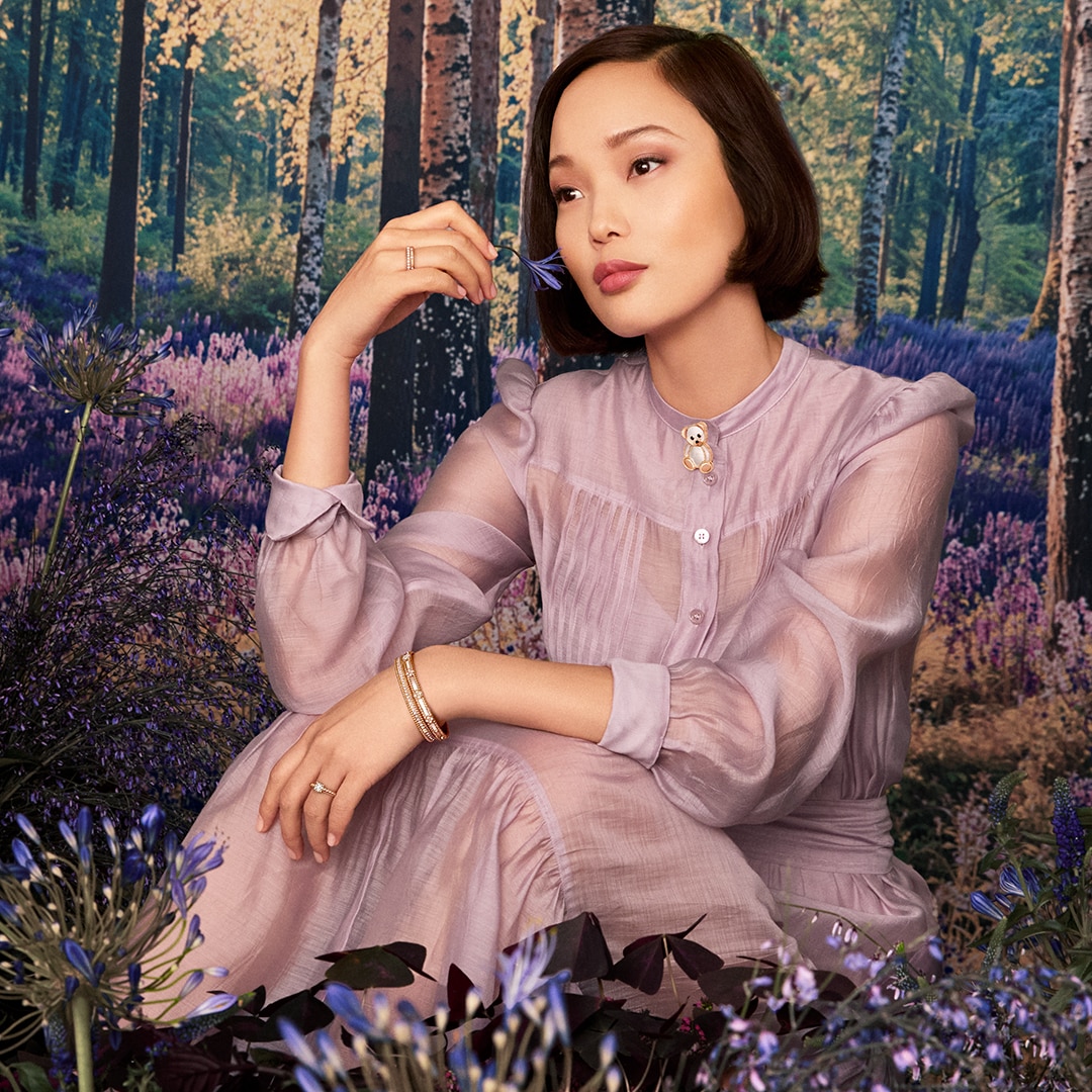 Nova kolekcija Van Cleef & Arpels prikazuje zimski pejzaž kroz prizmu čiste umetnosti, kao hommage prirodi, svetlosti i vrhunskoj zanatskoj majstoriji.