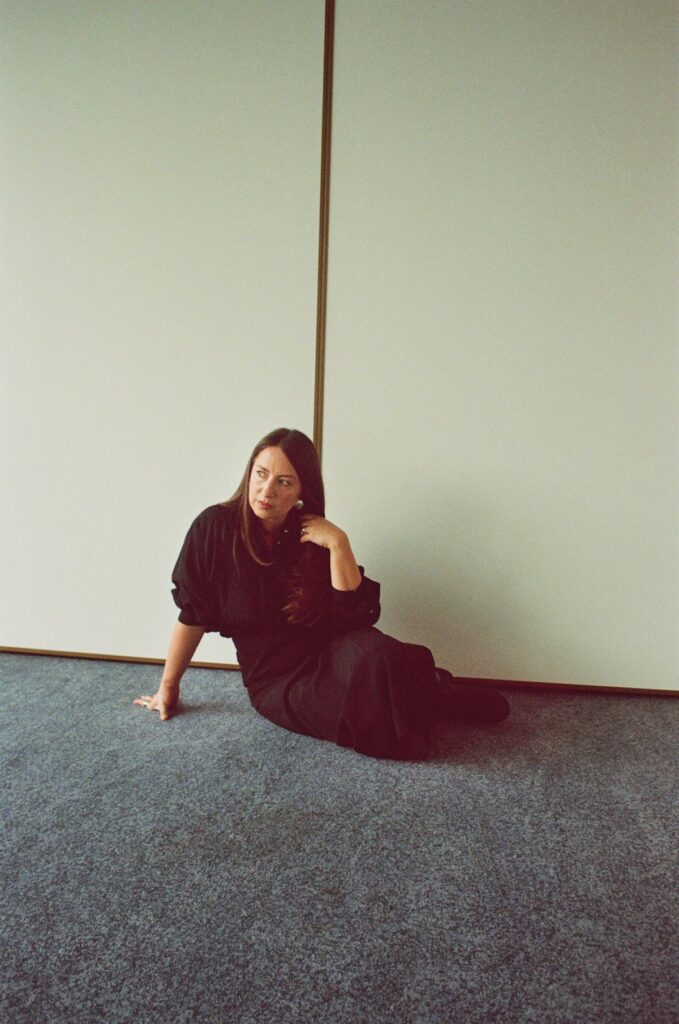 Haljina i cizme SPORTMAX.
Minđuše i prsten vlasništvo stiliste
Women of the Year: Rumena Bužarovska
