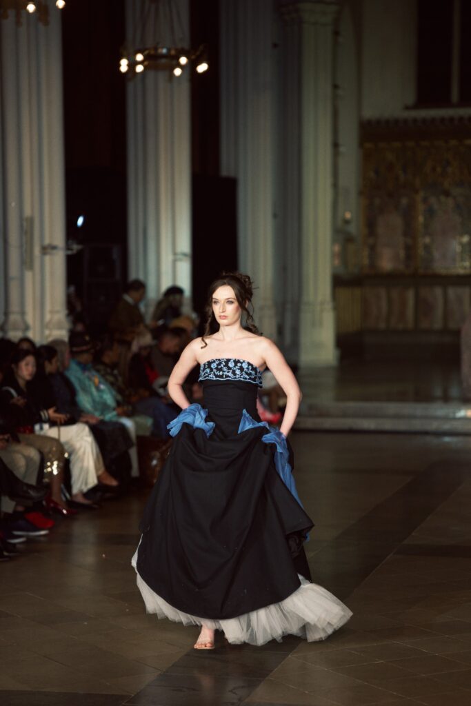 Paris Runway Official odabrao 5 mladih dizajnera za predstavljanje na otvaranju London Fashion Weeku