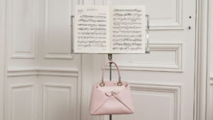 Upoznajte Dior Cigale: Diskretno neizbežnu torbu ovog trenutka