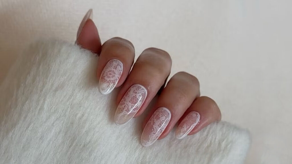 Najlepše ideje za manikir za Dan zaljubljenih