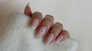 Najlepše ideje za manikir za Dan zaljubljenih