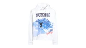 Moschino x Snoop Dogg: Kolekcija za Zimske olimpijske igre 2026 Ekskluzivna saradnja spojila je luksuznu modu, olimpijski duh i West Coast estetiku