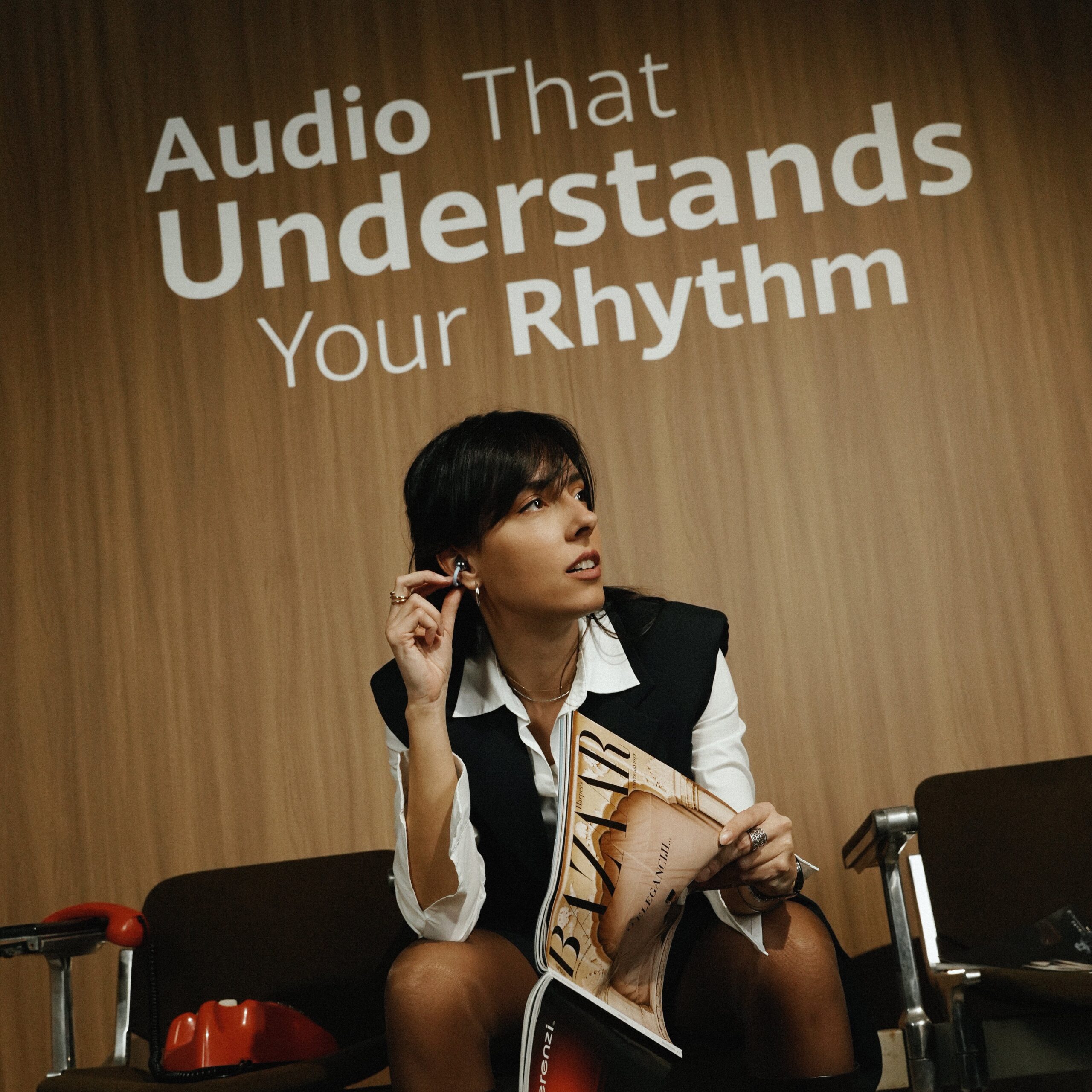 Huawei i Harper’s BAZAAR premijerno su predstavili novi model slušalica HUAWEI FreeClip 2 na jedinstven način