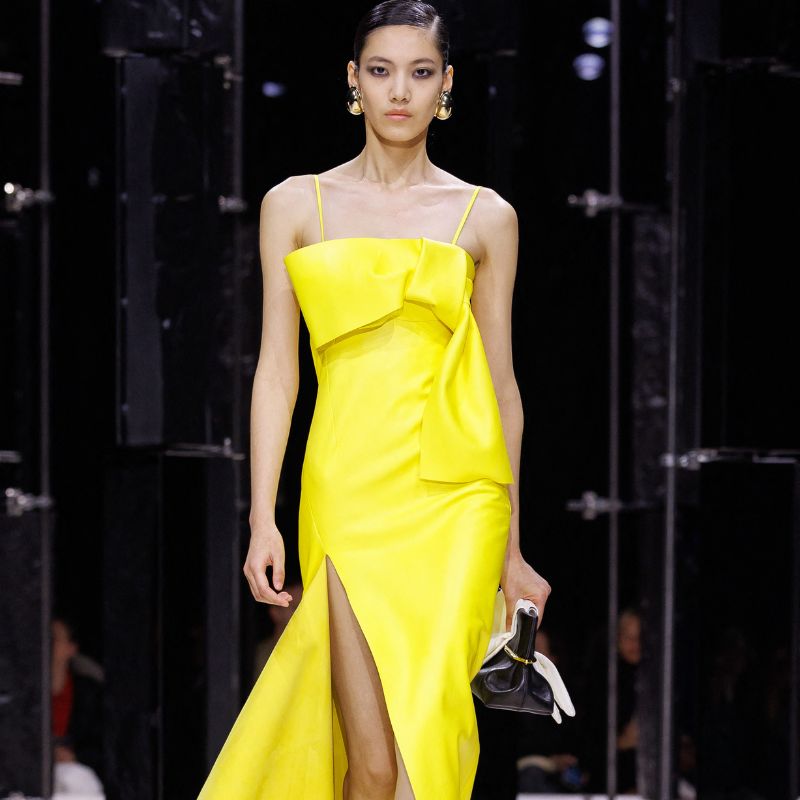 Ekspresivna moda po Givenchy pravilima