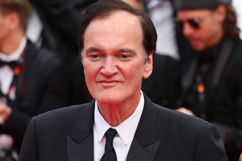 Quentin Tarantino se vraća režiji sa originalnom predstavom
Oskarom nagrađeni autor napisao je „staromodnu britansku farsu“ koja bi trebalo da doživi premijeru na londonskoj sceni