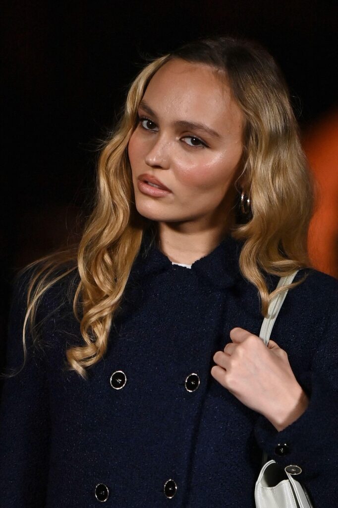 Smeđa kosa dobija novi sjaj Trendovi koji vladaju ovog proleća