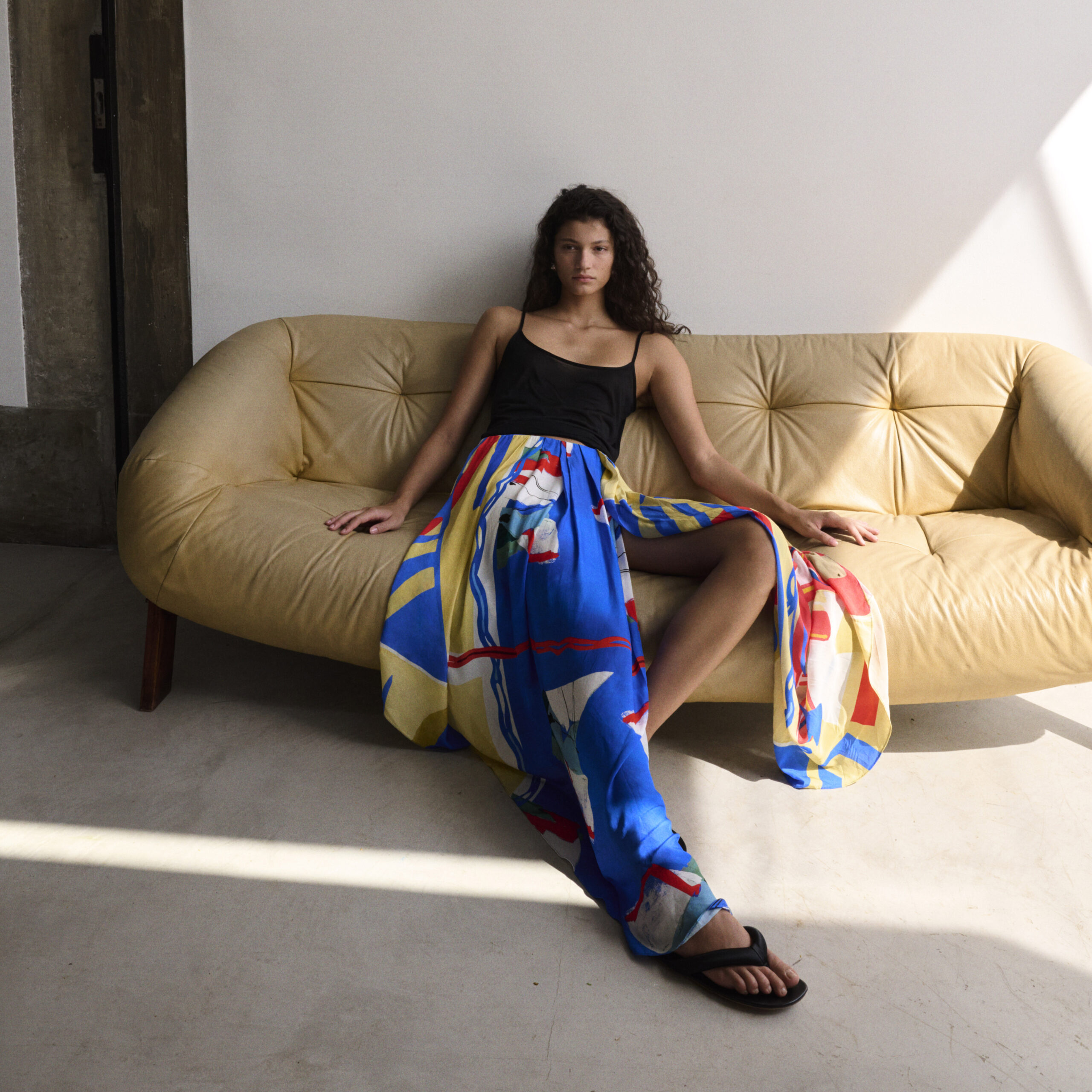 Mango SELECTION kolekcija donosi savremen resort stil, lagane krojeve i sofisticiranu eleganciju za svakodnevnu udobnost i stil.