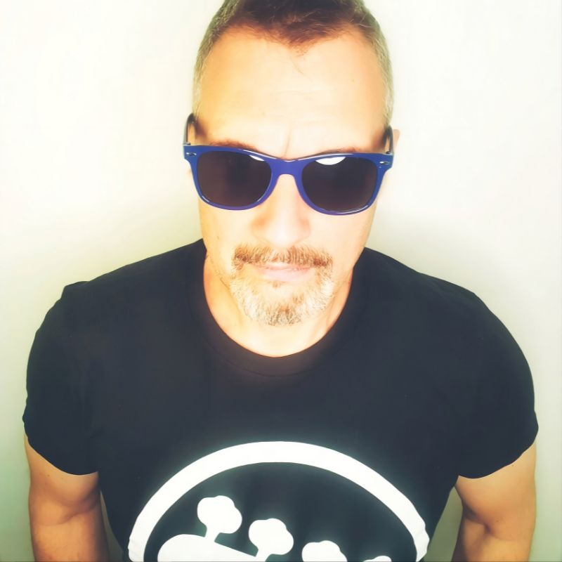 Harper’s BAZAAR Playlista: 10 pesama po izboru Romana Goršeka