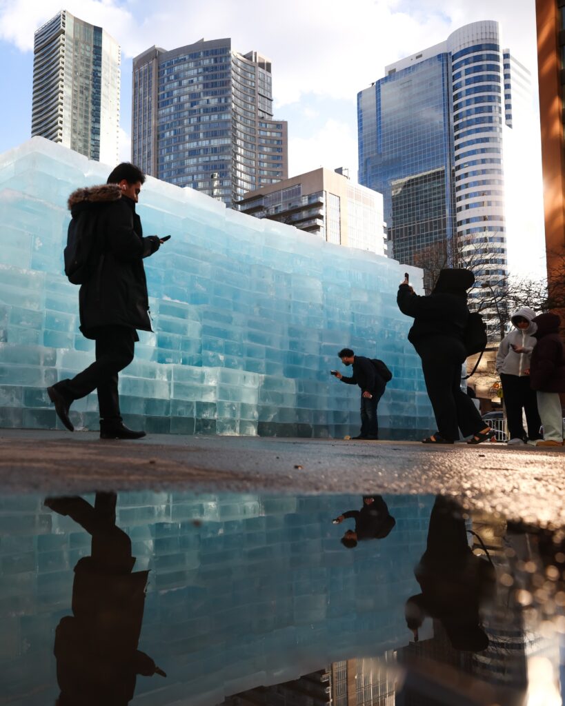 Drake otkrio datum izlaska albuma „ICEMAN“ uz ledenu skulpturu 