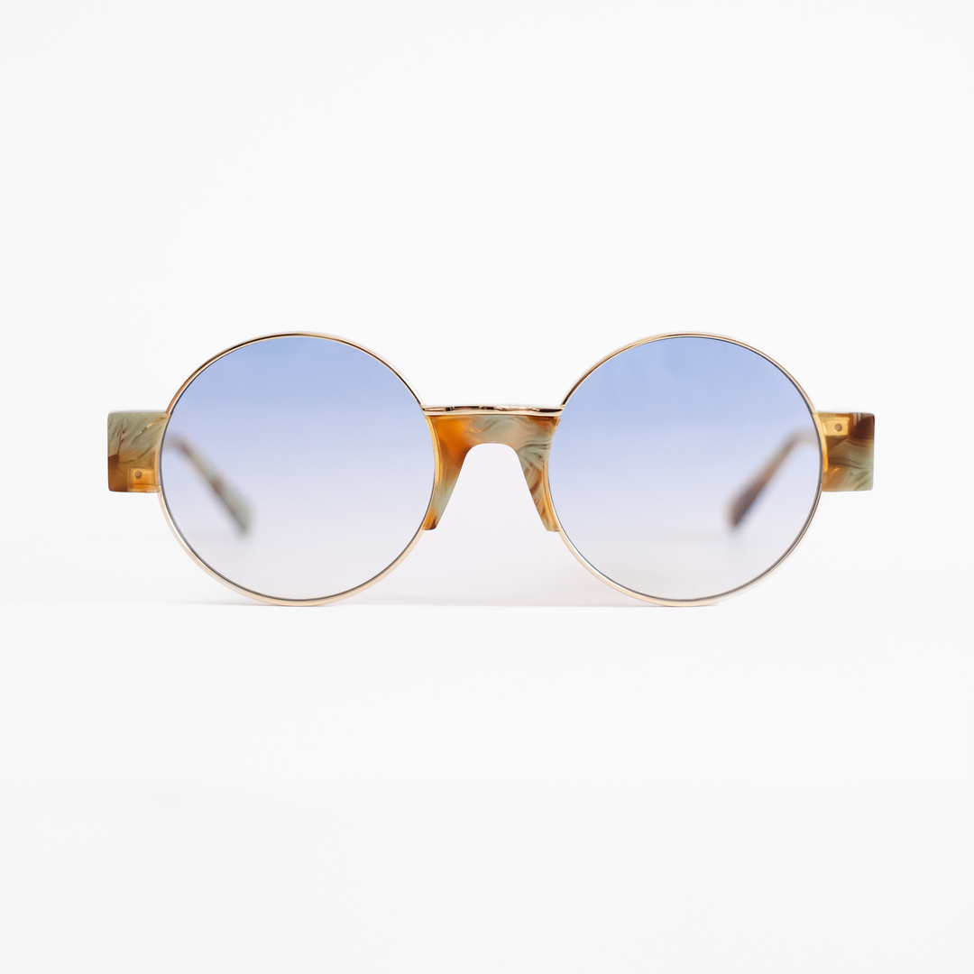 Naočare za sunce Povratak velikih okvira i moć retro minimalizma