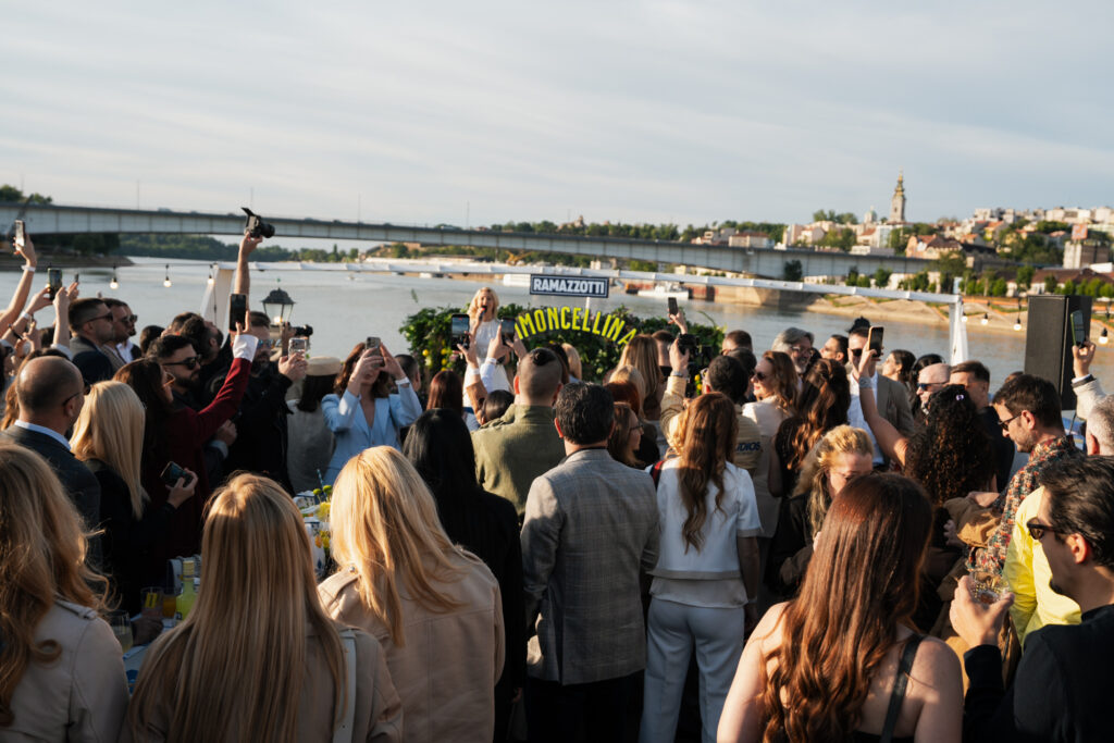 Aperitivo krstarenja: Pernod Ricard pokrenuo projekat Limoncellina povodom 30 godina rada u Srbiji
