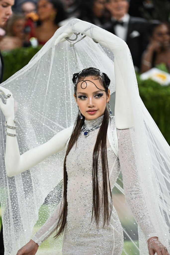 Najzapaženiji beauty momenti sa Met Gale 2026. lisa 