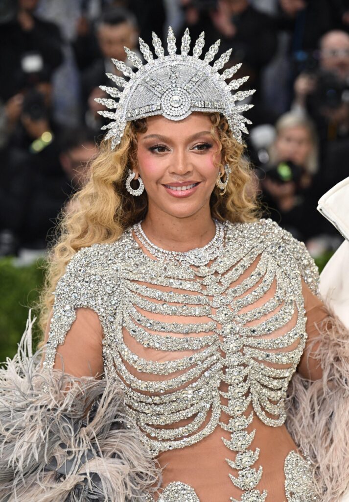 Najzapaženiji beauty momenti sa Met Gale 2026. beyonce