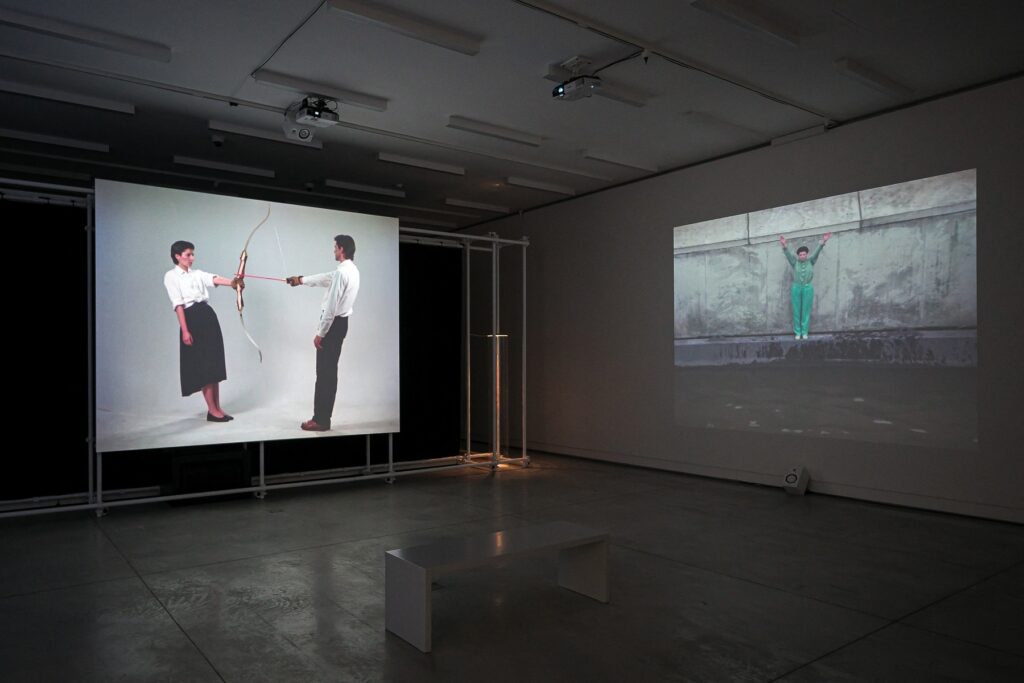 Marina Abramović ispisuje istoriju u Veneciji
„Transforming Energy“ prva velika izložba žive umetnice u Akademiji

