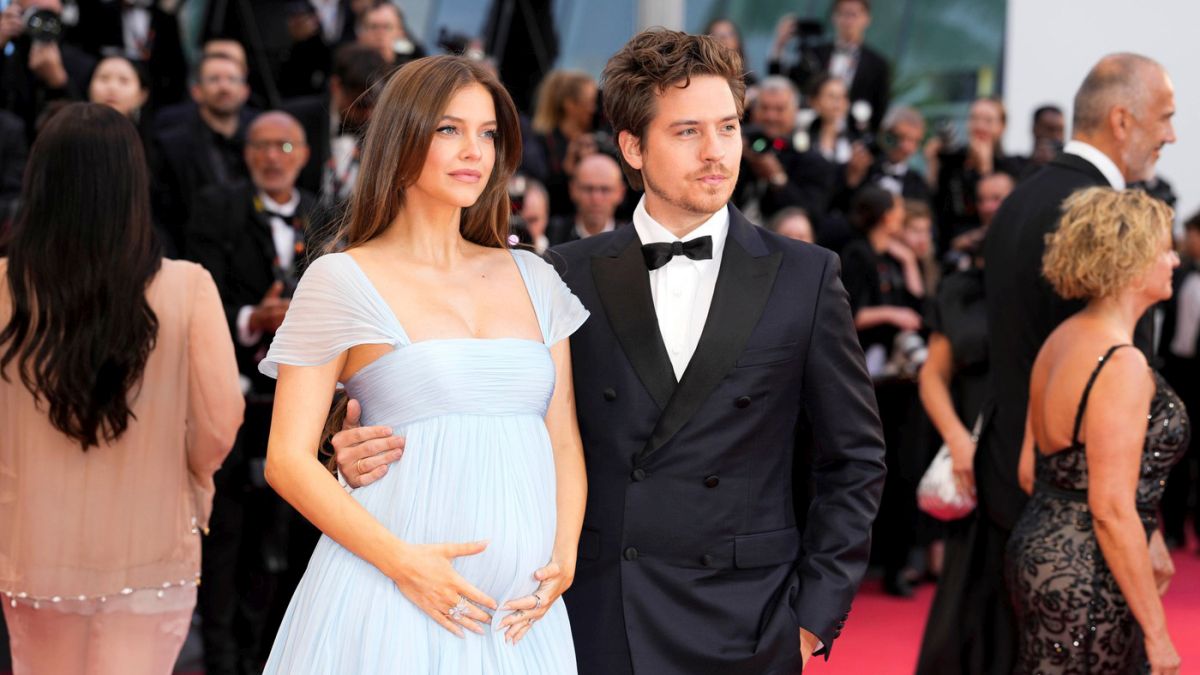 Barbara Palvin i Dylan Sprouse očekuju bebu