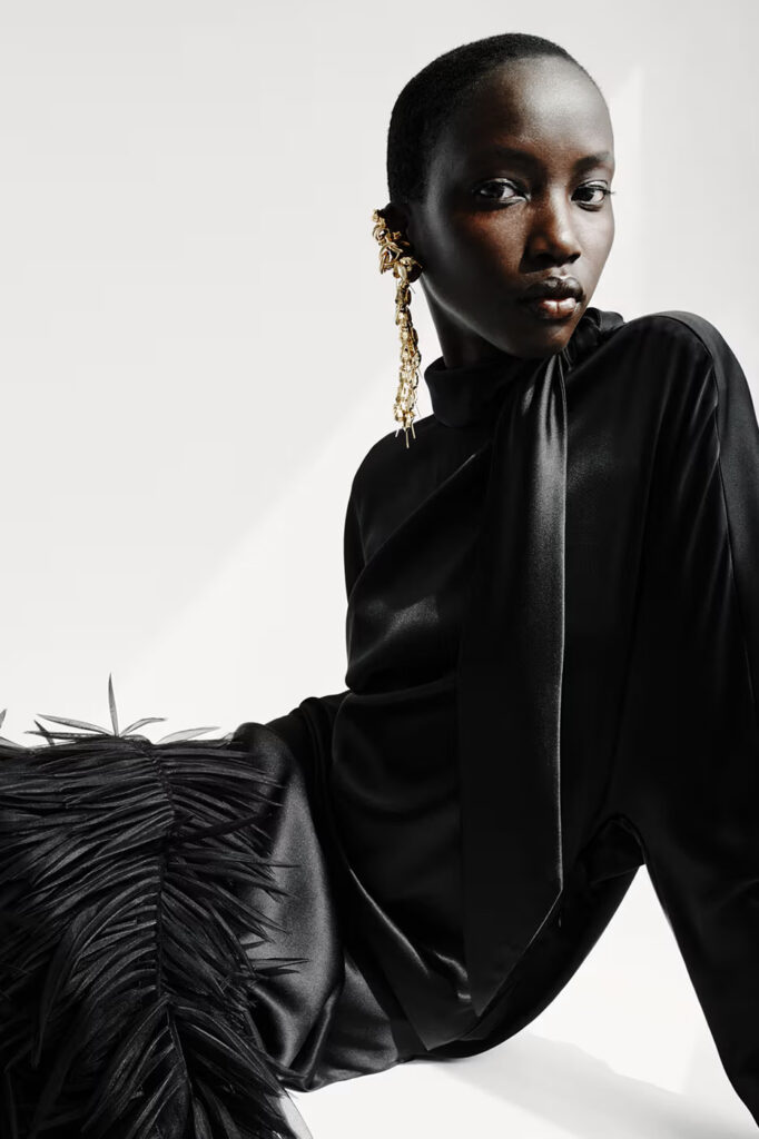 Balenciaga „Unsized“: Moda bez veličine i granica za proleće 2027