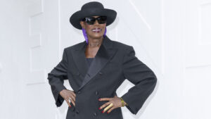 Grace Jones zasenila novu Celine kolekciju u Parizu