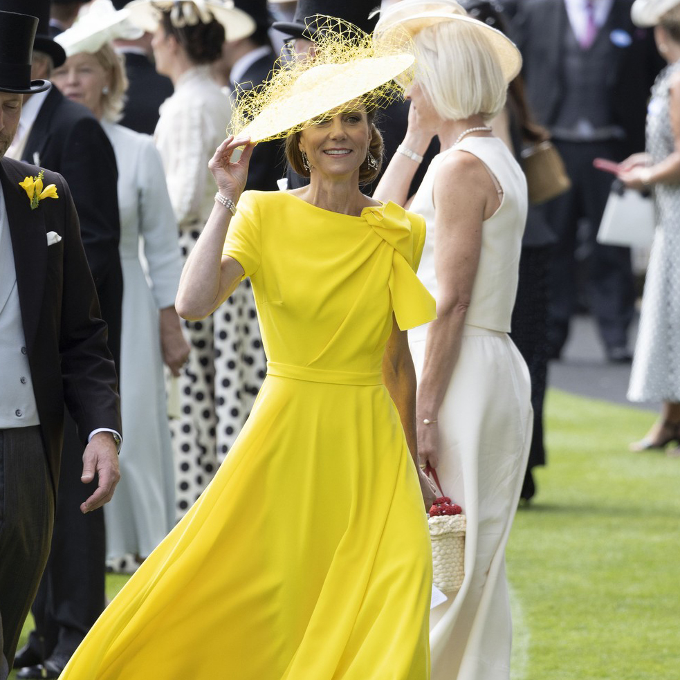 Kate Middleton na Royal Ascotu ponovo bira Roksandu Ilinčić, srpsku dizajnerku i Harper's Bazaar Woman of the Year 2024.