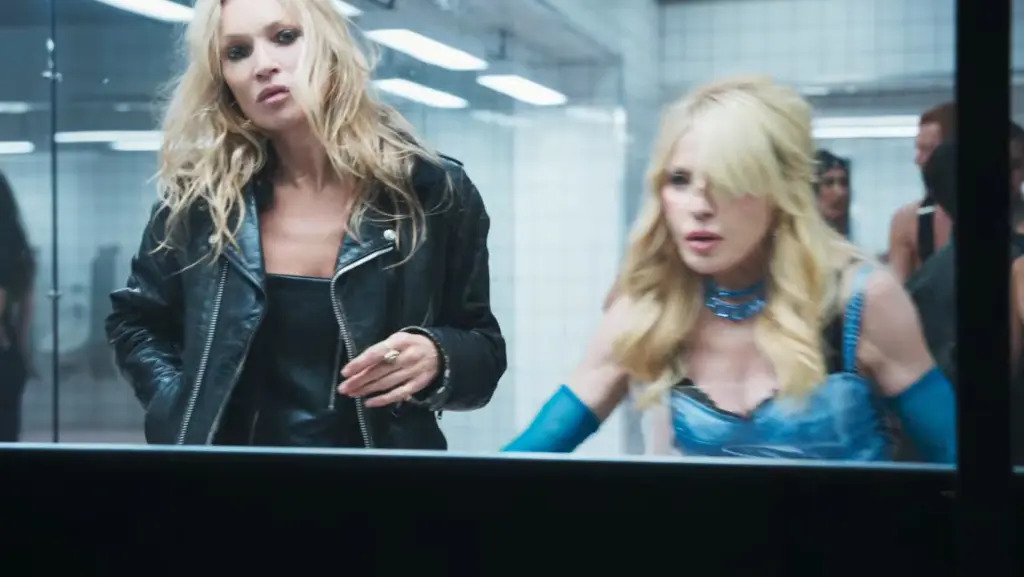 Kratki film prepun poznatih lica, modne estetike i referenci na njenu kultnu eru „Confessions“ već je postao jedna od najkomentarisanijih muzičkih objava godine