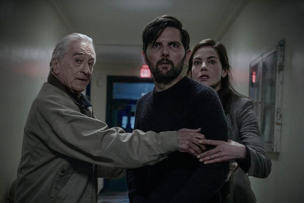 Robert De Niro i Adam Scott u novom trileru "The Whisper Man"
Ekranizacija jednog od najčitanijih psiholoških trilera poslednjih godina stiže na Netflix