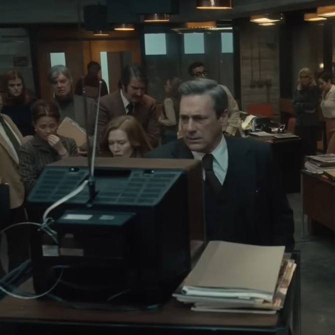 Jon Hamm predvodi „American Hostage“, triler zasnovan na stvarnoj talačkoj krizi iz 1970-ih, koji stiže na MGM+ 20. septembra.